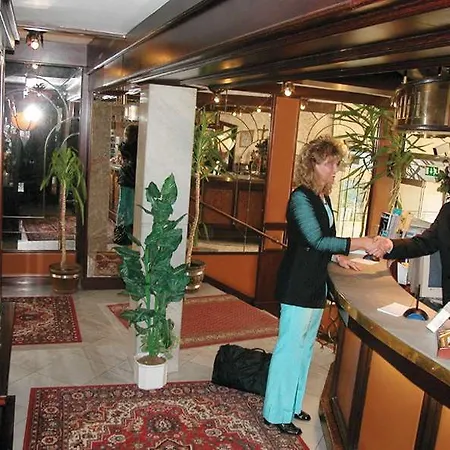 Otel Alfa Zentrum Münih