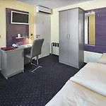 Alfa Zentrum Otel Münih