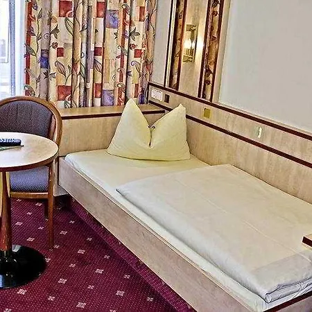 Alfa Zentrum 3* Munich